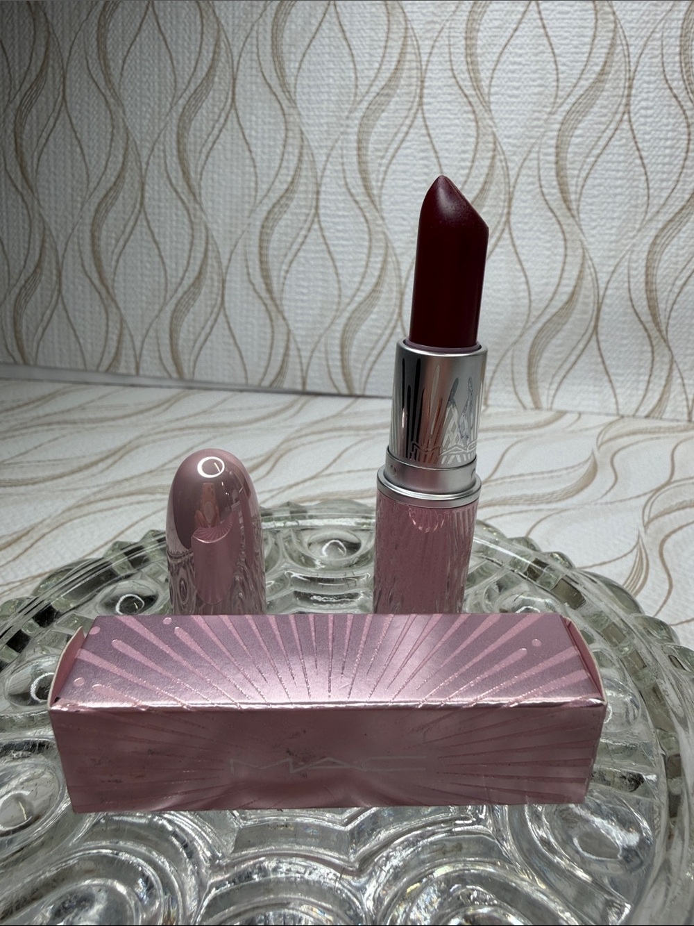 MAC Cosmetics Lipstick A30 Out with a Bang